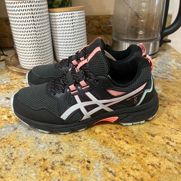 ASICS Gel Venture 8 size 6.5 - Picture 3 of 8